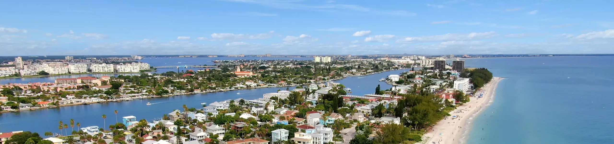 Tranquil Jewel: Arcade, King Suits, Hot Tub, Decks